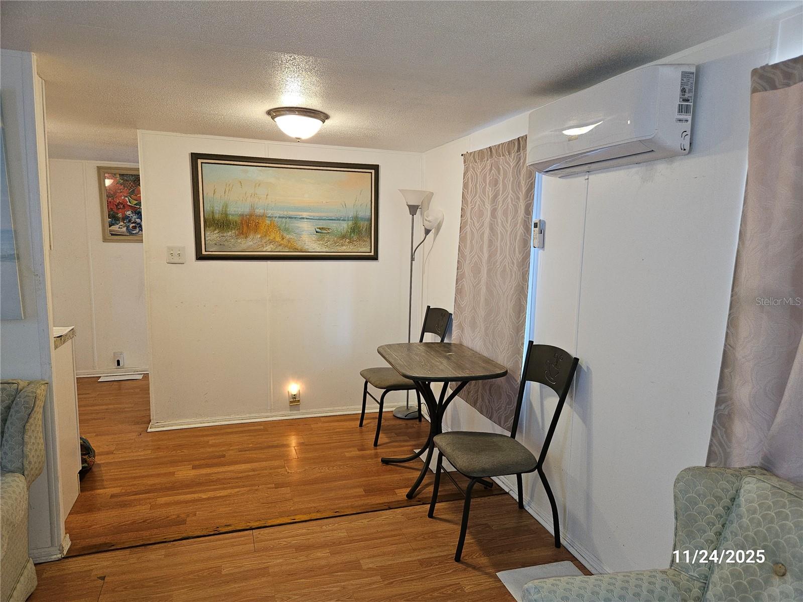 Image 12 of 41 For 112 Barefoot Trail