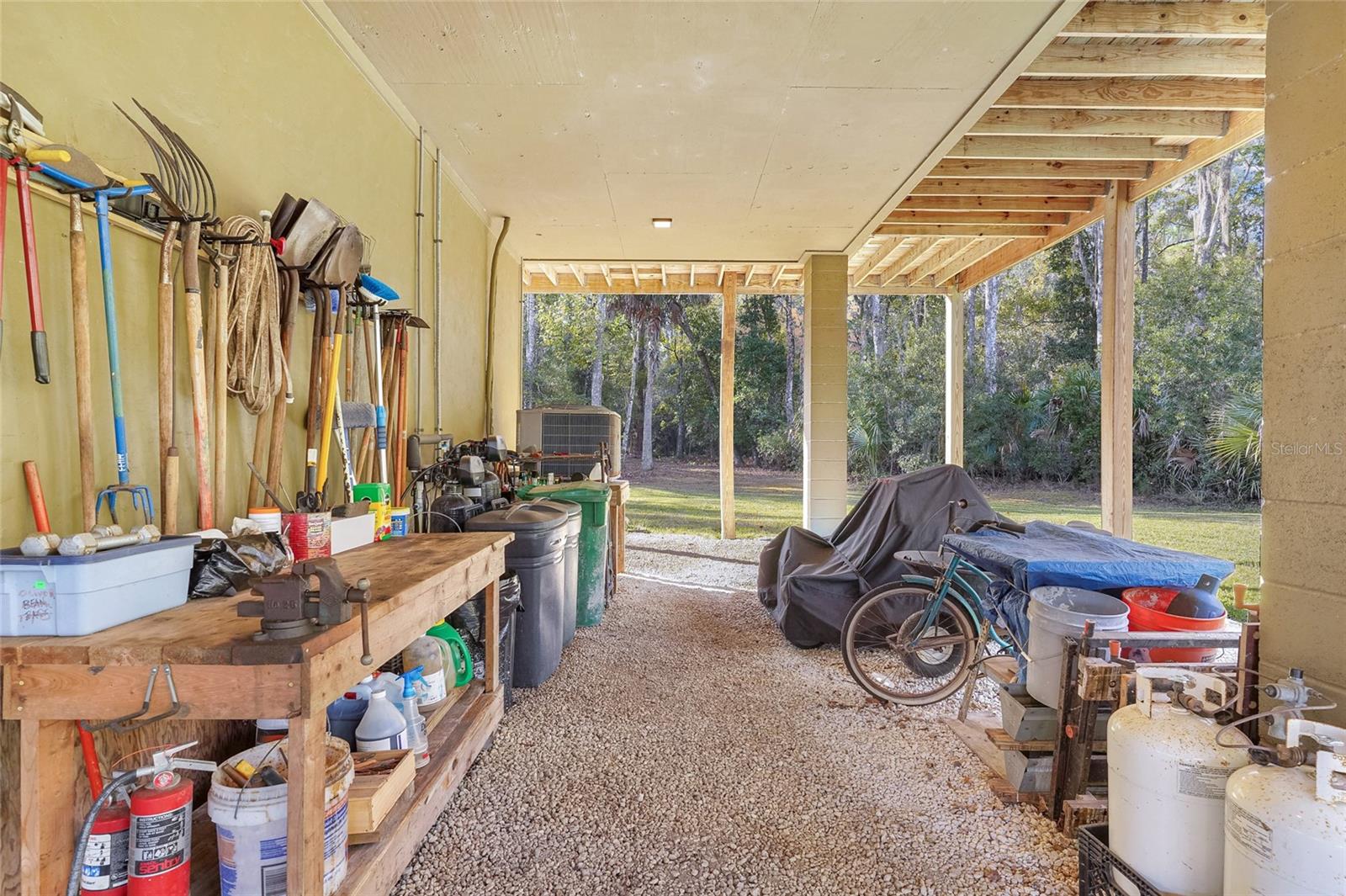 Image 11 of 59 For 122 Drayton Island Road