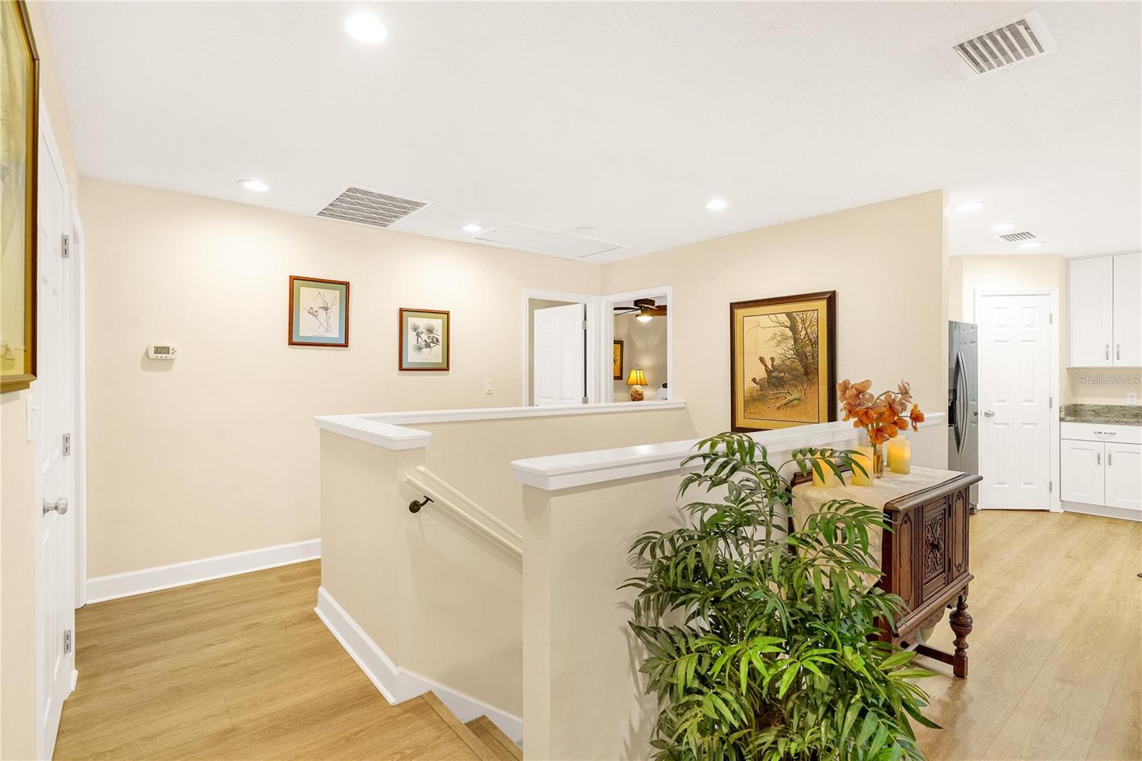 Image 31 of 59 For 122 Drayton Island Road