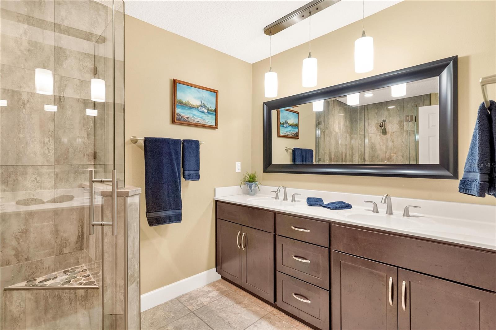 Image 35 of 59 For 122 Drayton Island Road