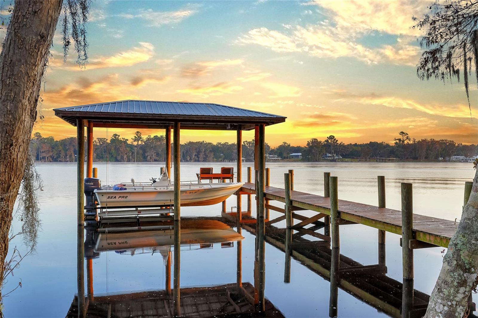 Image 49 of 59 For 122 Drayton Island Road