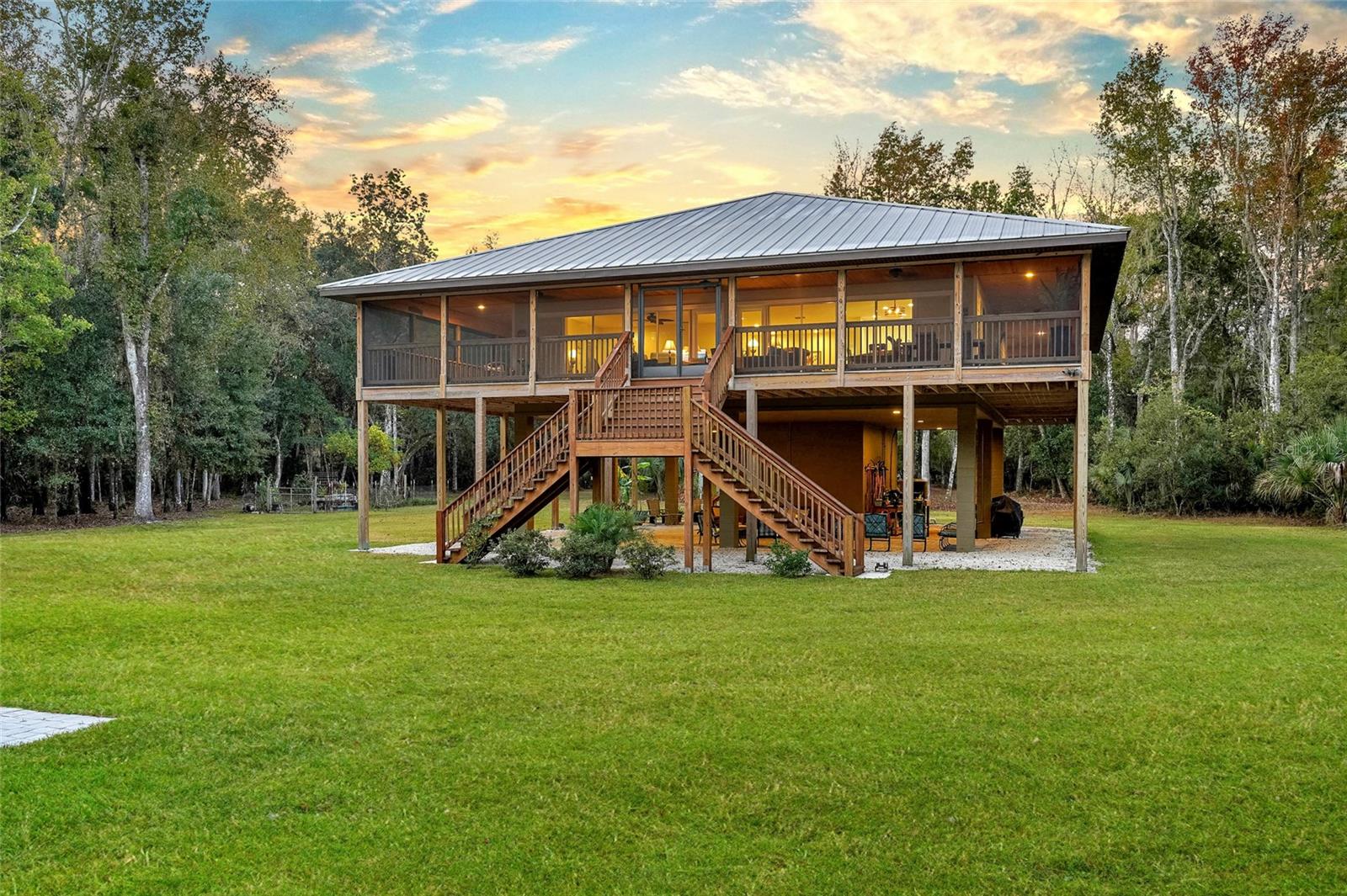 Image 5 of 59 For 122 Drayton Island Road