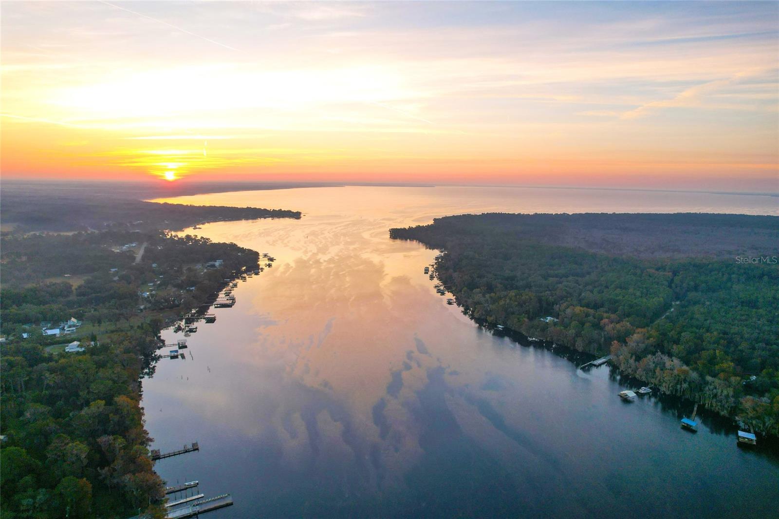 Image 53 of 59 For 122 Drayton Island Road