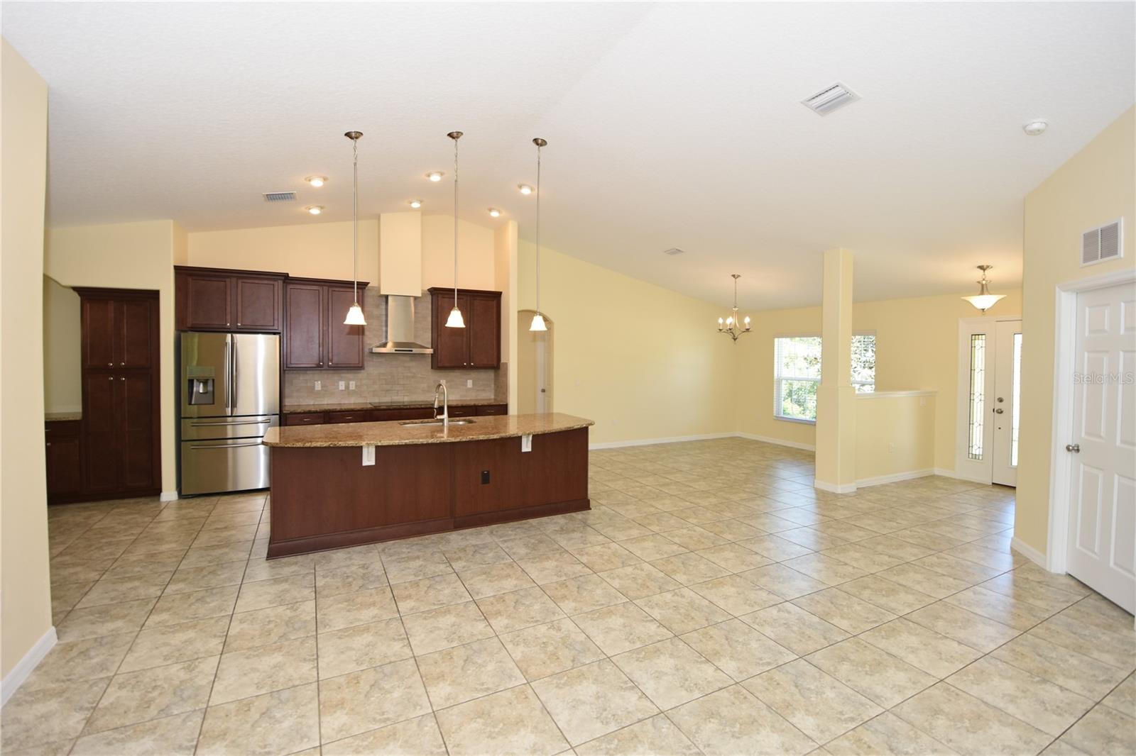 Image 18 of 40 For 56 Pin Oak Drive