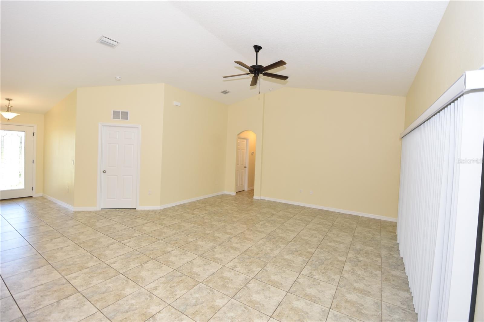 Image 19 of 40 For 56 Pin Oak Drive