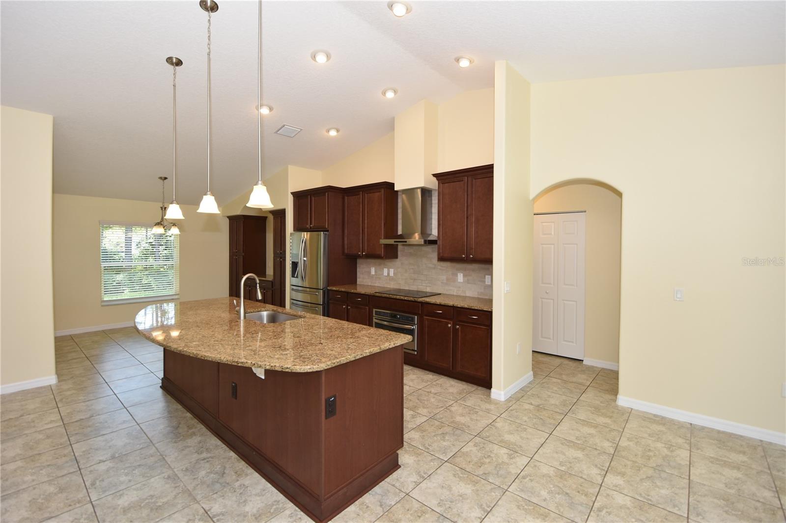 Image 30 of 40 For 56 Pin Oak Drive