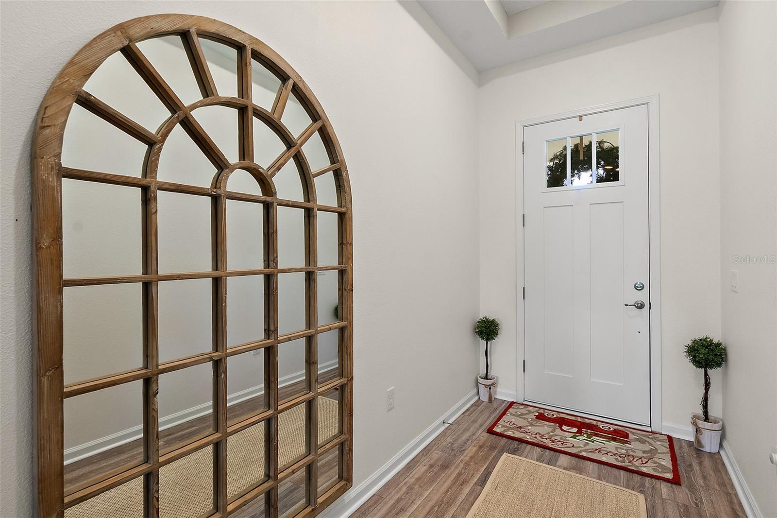 Image 23 of 40 For 4 Jackson Blue Place