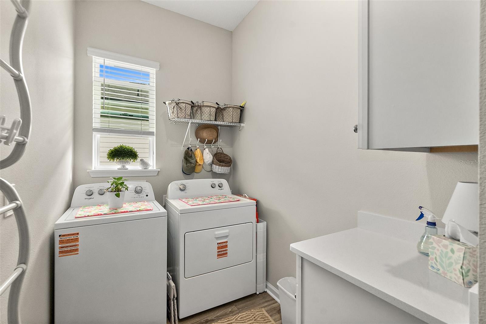 Image 28 of 40 For 4 Jackson Blue Place