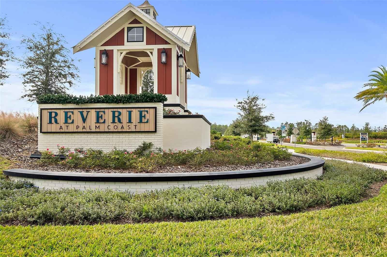 Image 3 of 40 For 4 Jackson Blue Place