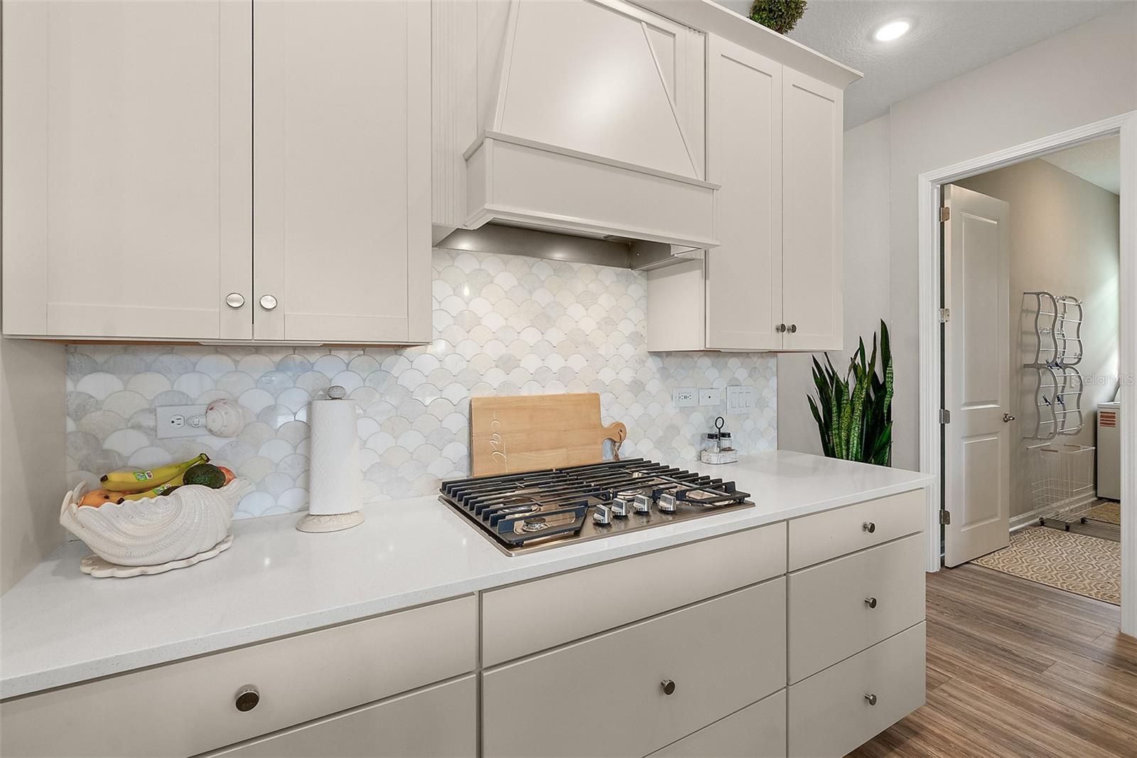 Image 30 of 40 For 4 Jackson Blue Place