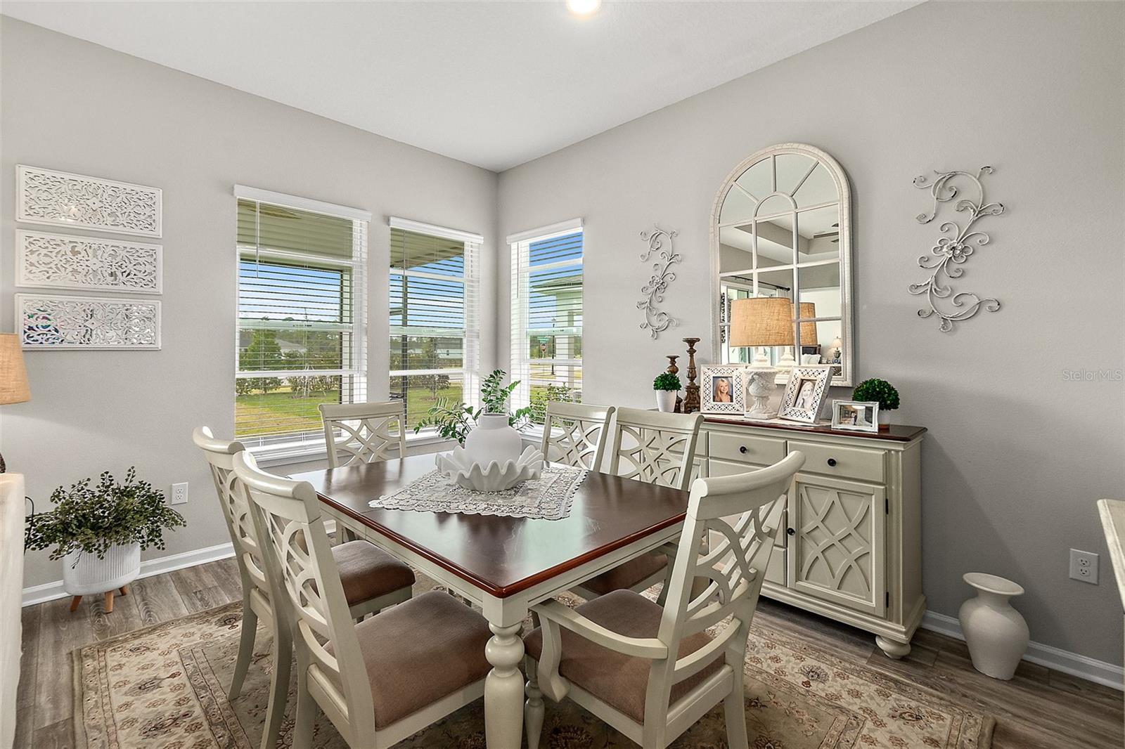 Image 31 of 40 For 4 Jackson Blue Place