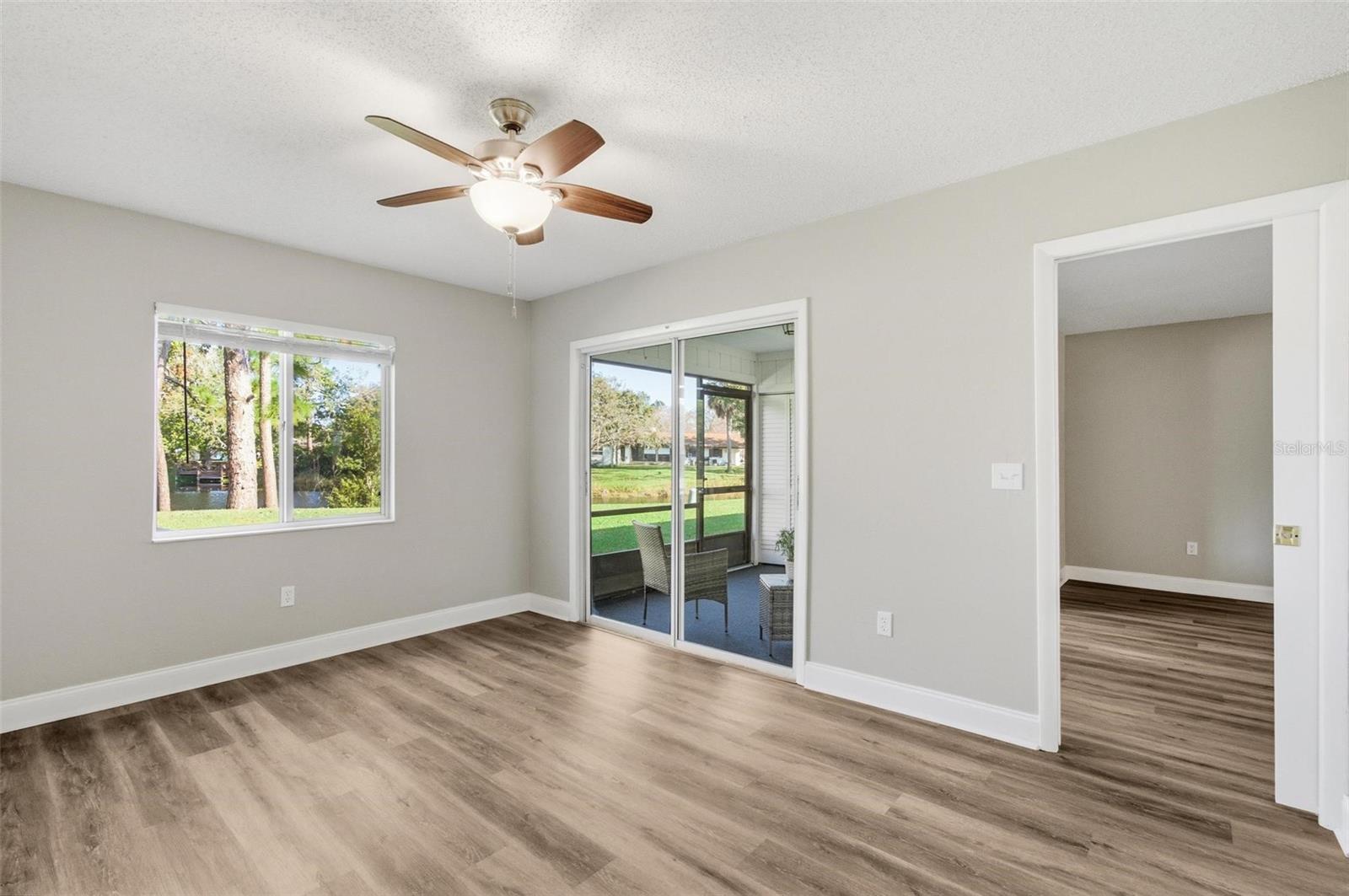 Image 15 of 39 For 32 Kings Colony Court