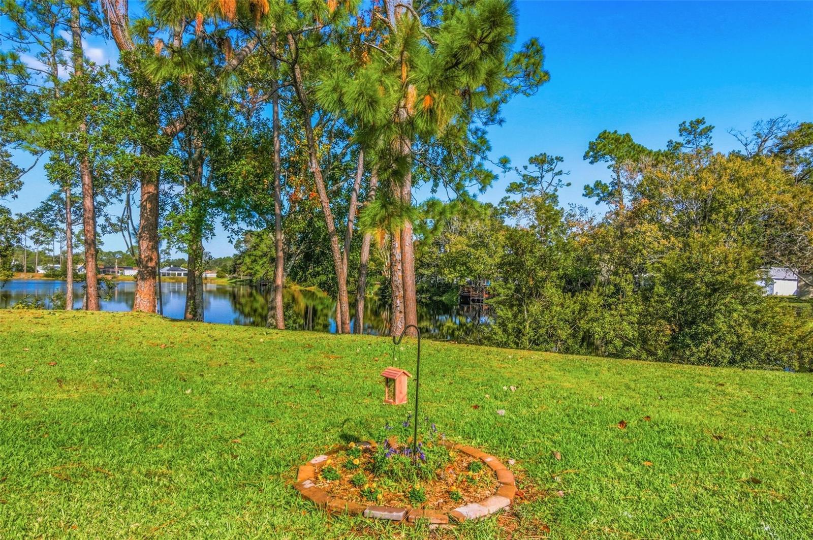 Image 38 of 39 For 32 Kings Colony Court