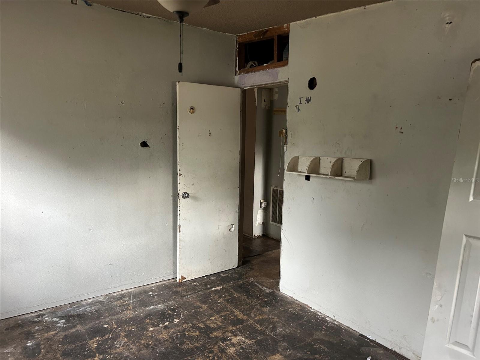 Image 11 of 15 For 10633 Ithaca Drive