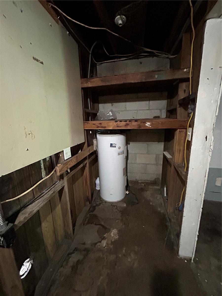 Image 13 of 15 For 10633 Ithaca Drive