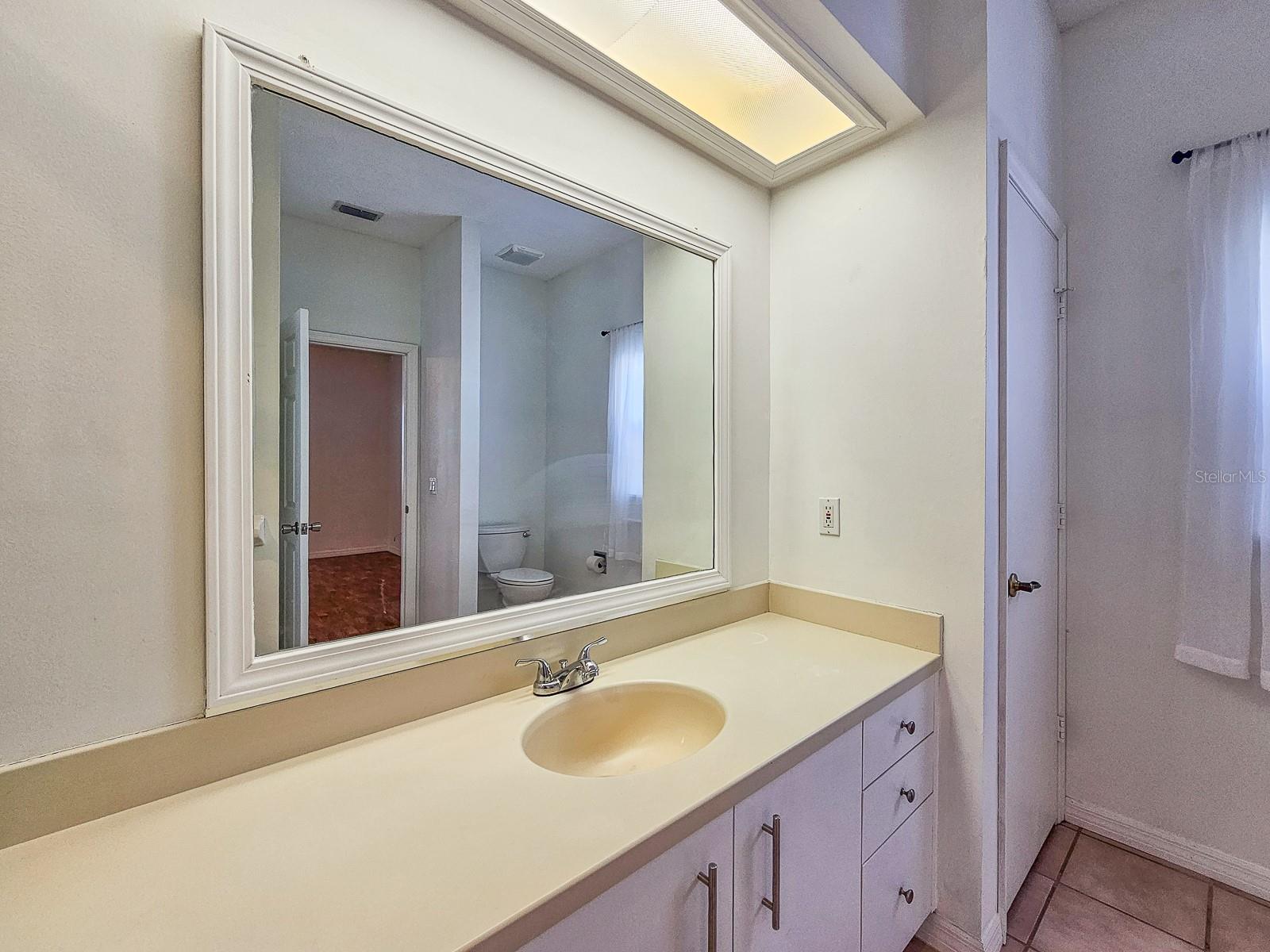 Image 28 of 48 For 28 Botany Lane