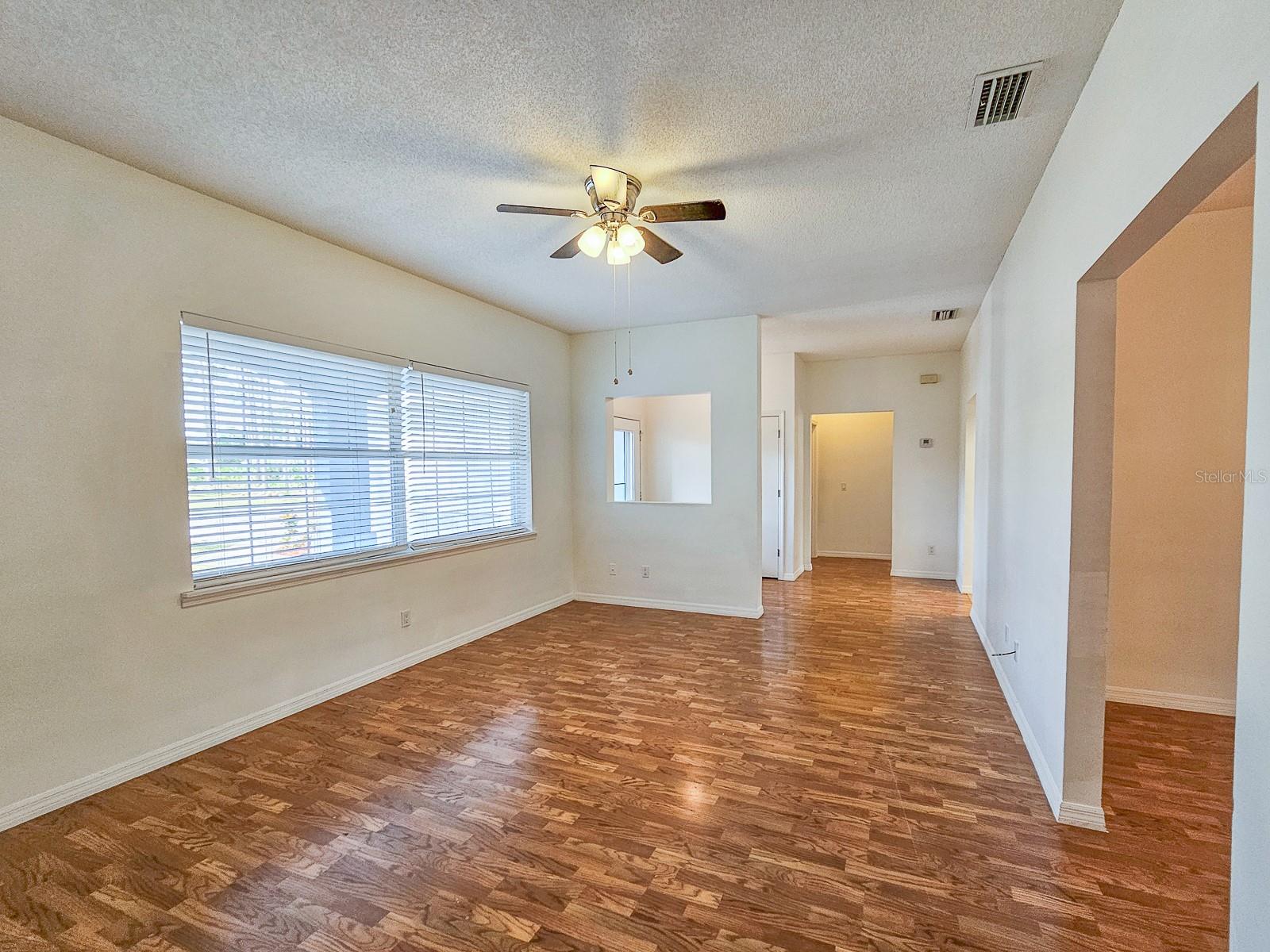 Image 7 of 48 For 28 Botany Lane