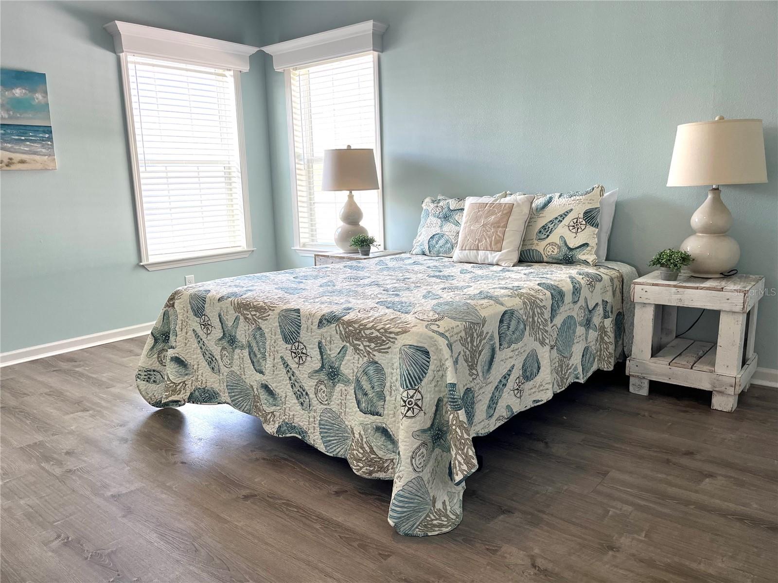 Image 21 of 62 For 17 Windward Drive