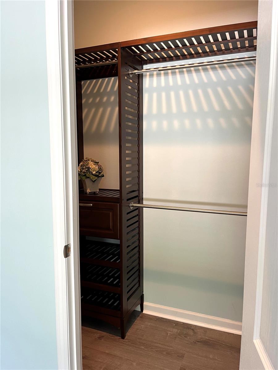 Image 22 of 62 For 17 Windward Drive