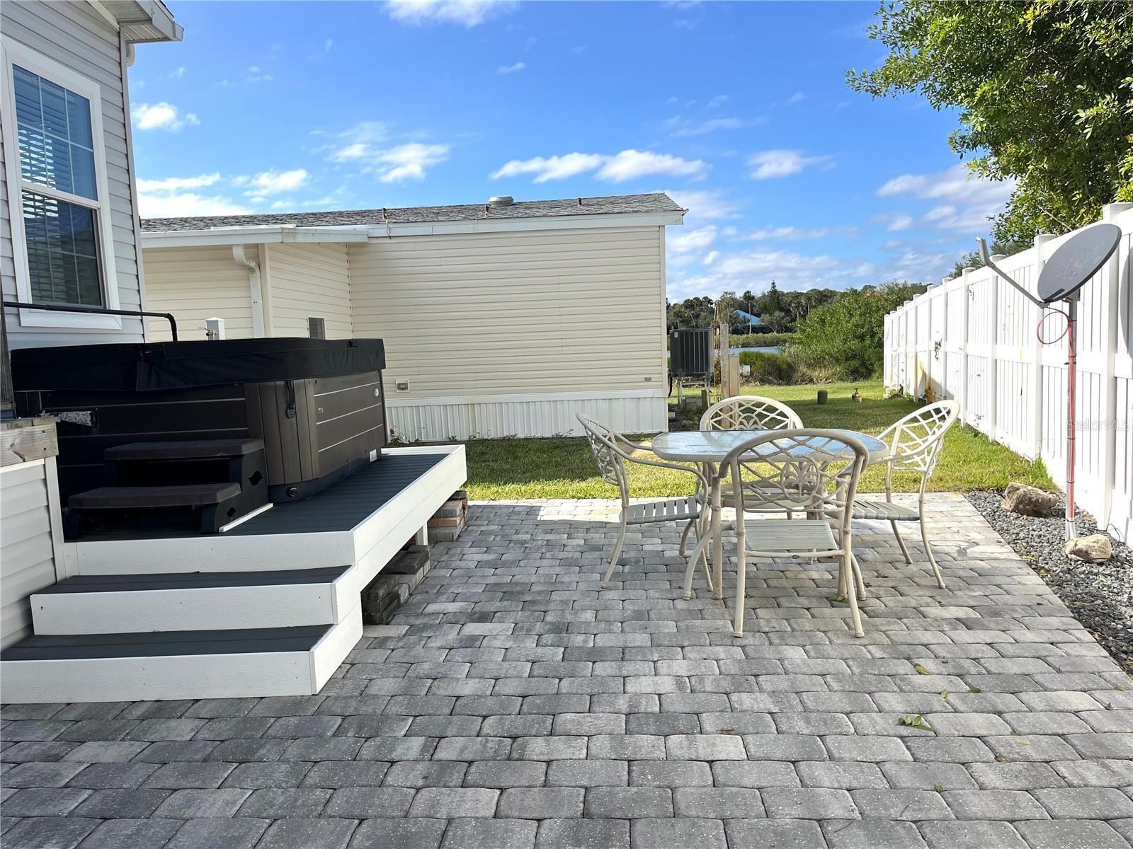 Image 34 of 62 For 17 Windward Drive