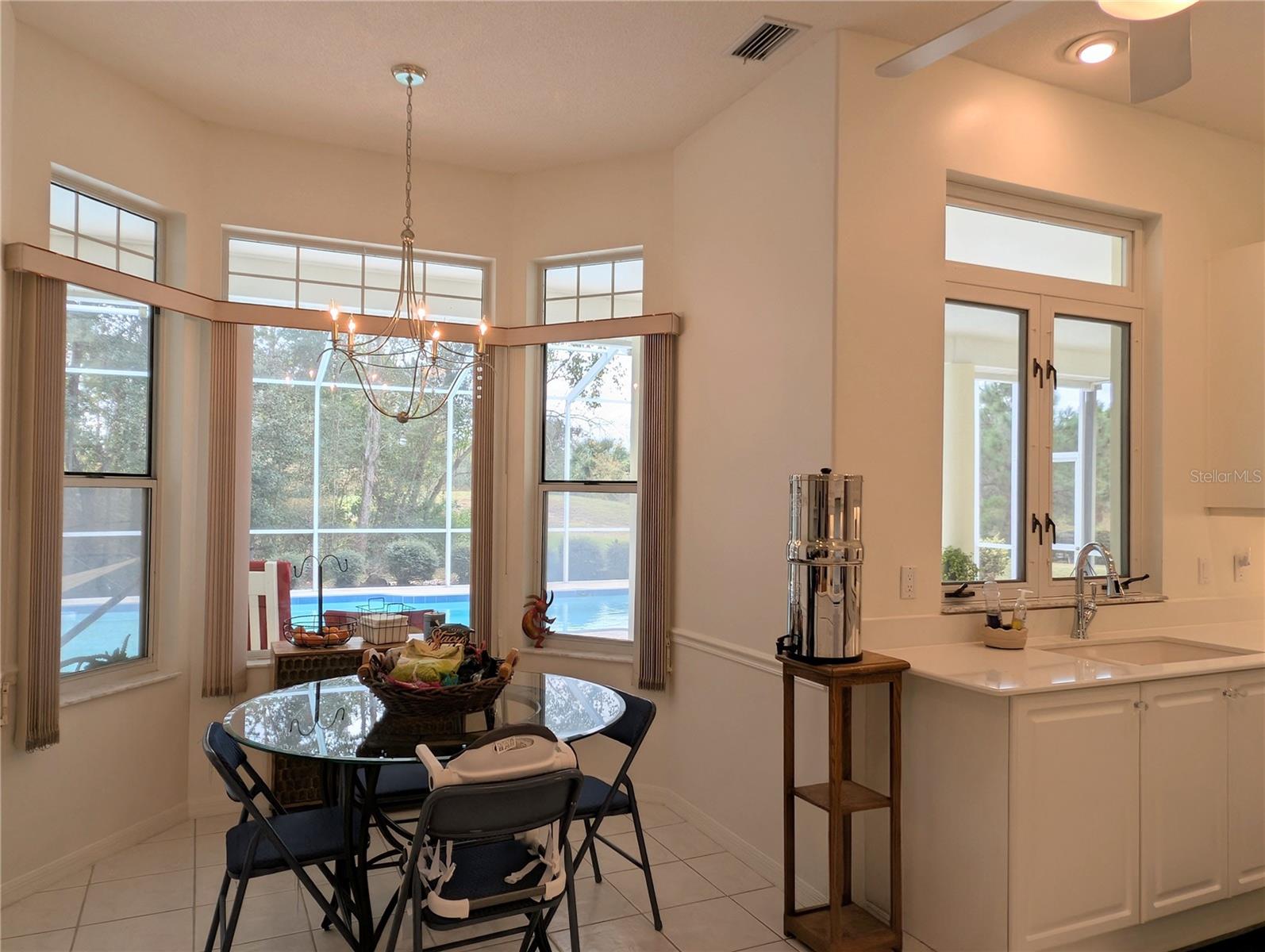 Image 27 of 39 For 214 London Drive