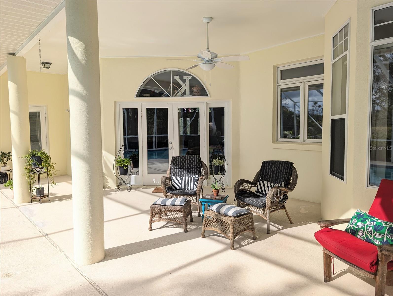 Image 31 of 39 For 214 London Drive