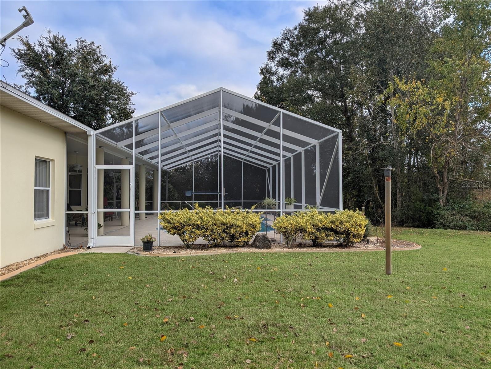 Image 37 of 39 For 214 London Drive