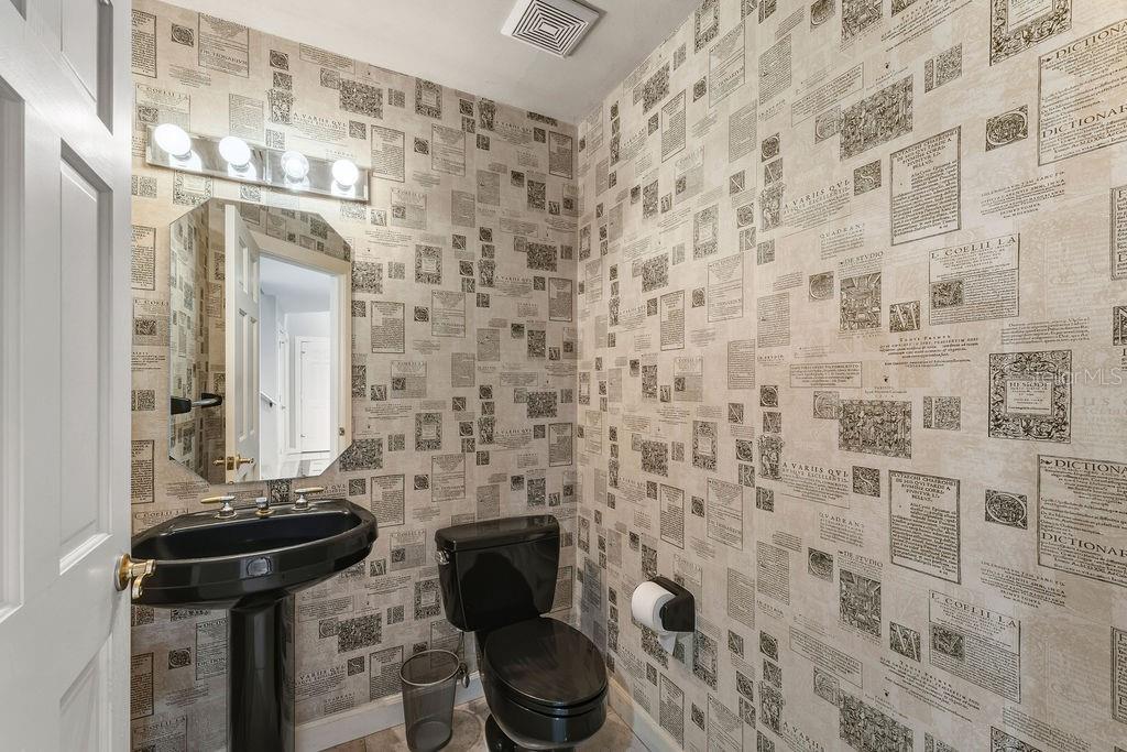 Image 48 of 72 For 24 Bay Pointe Drive