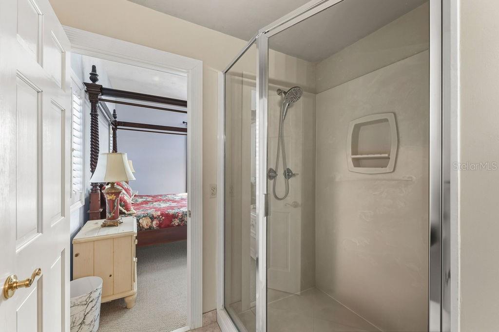 Image 52 of 72 For 24 Bay Pointe Drive