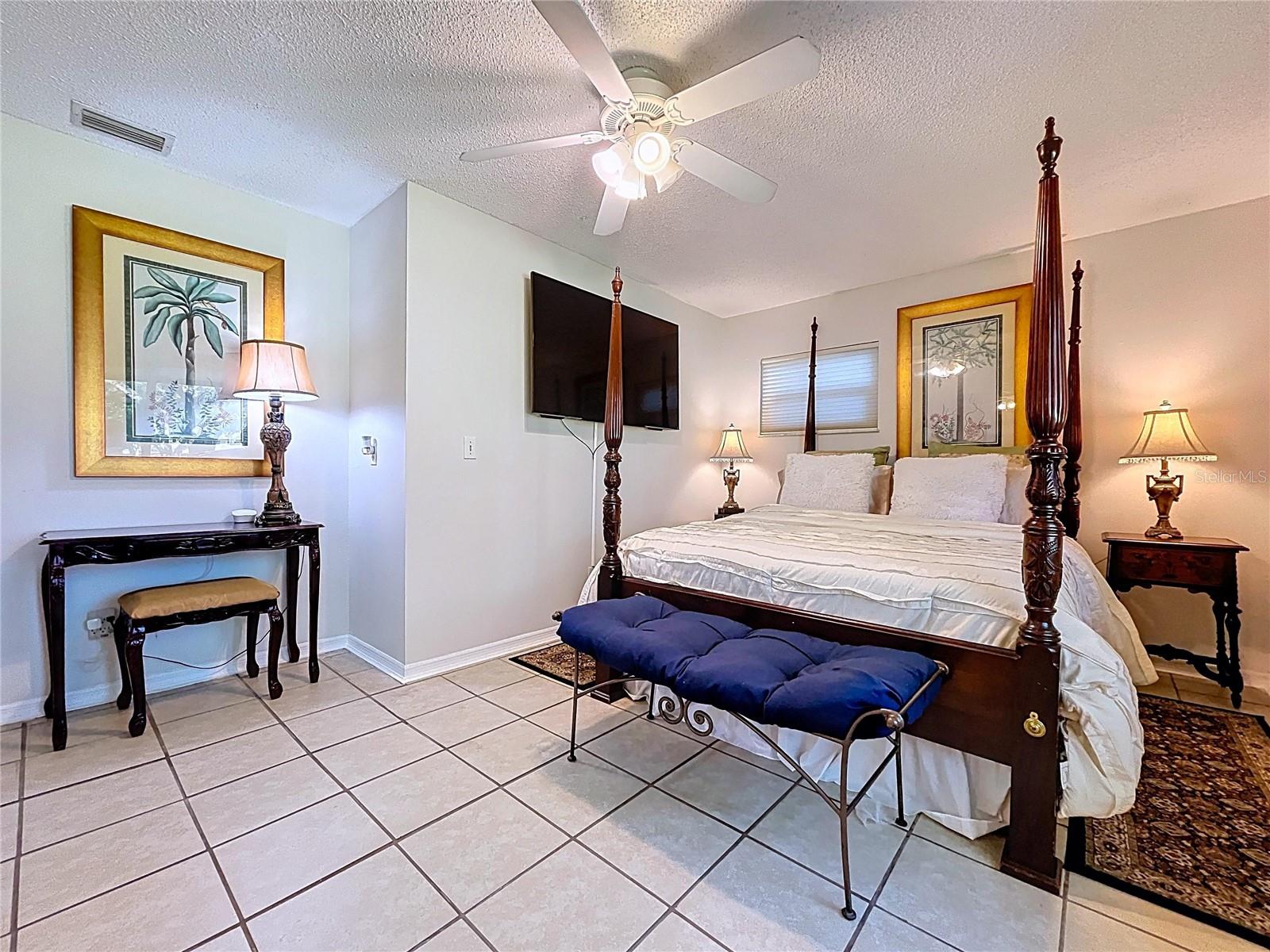 Image 28 of 59 For 37224 Price Drive