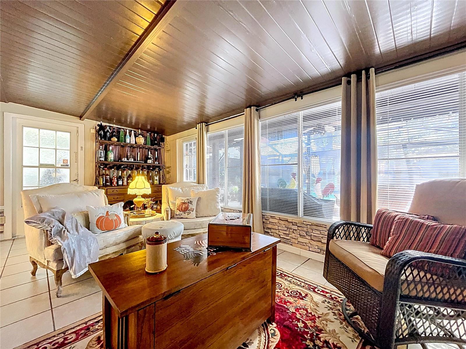 Image 40 of 59 For 37224 Price Drive