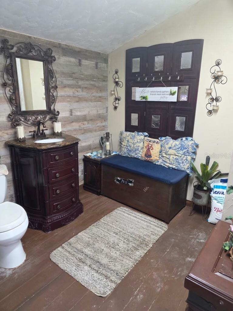 Image 45 of 59 For 37224 Price Drive