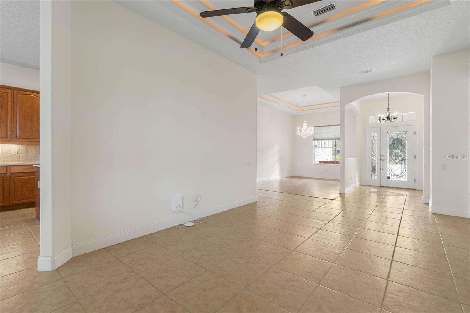 Image 13 of 98 For 10 Heron Drive