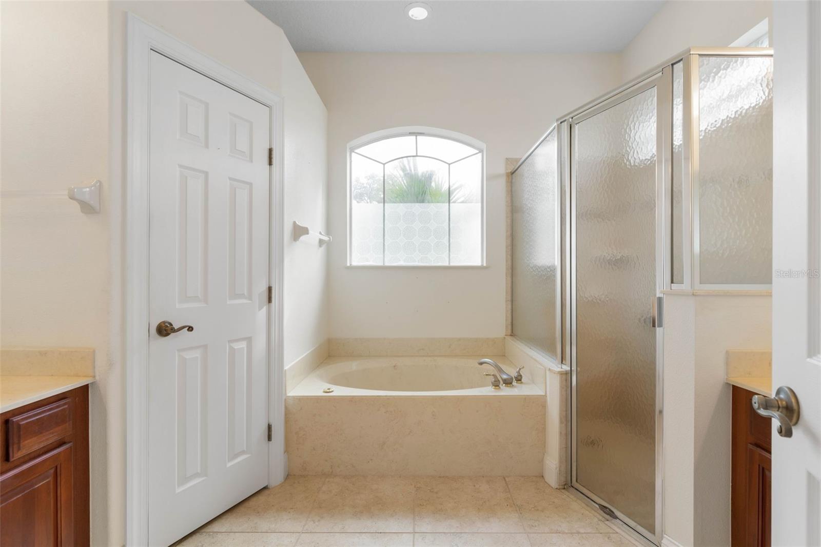 Image 49 of 98 For 10 Heron Drive