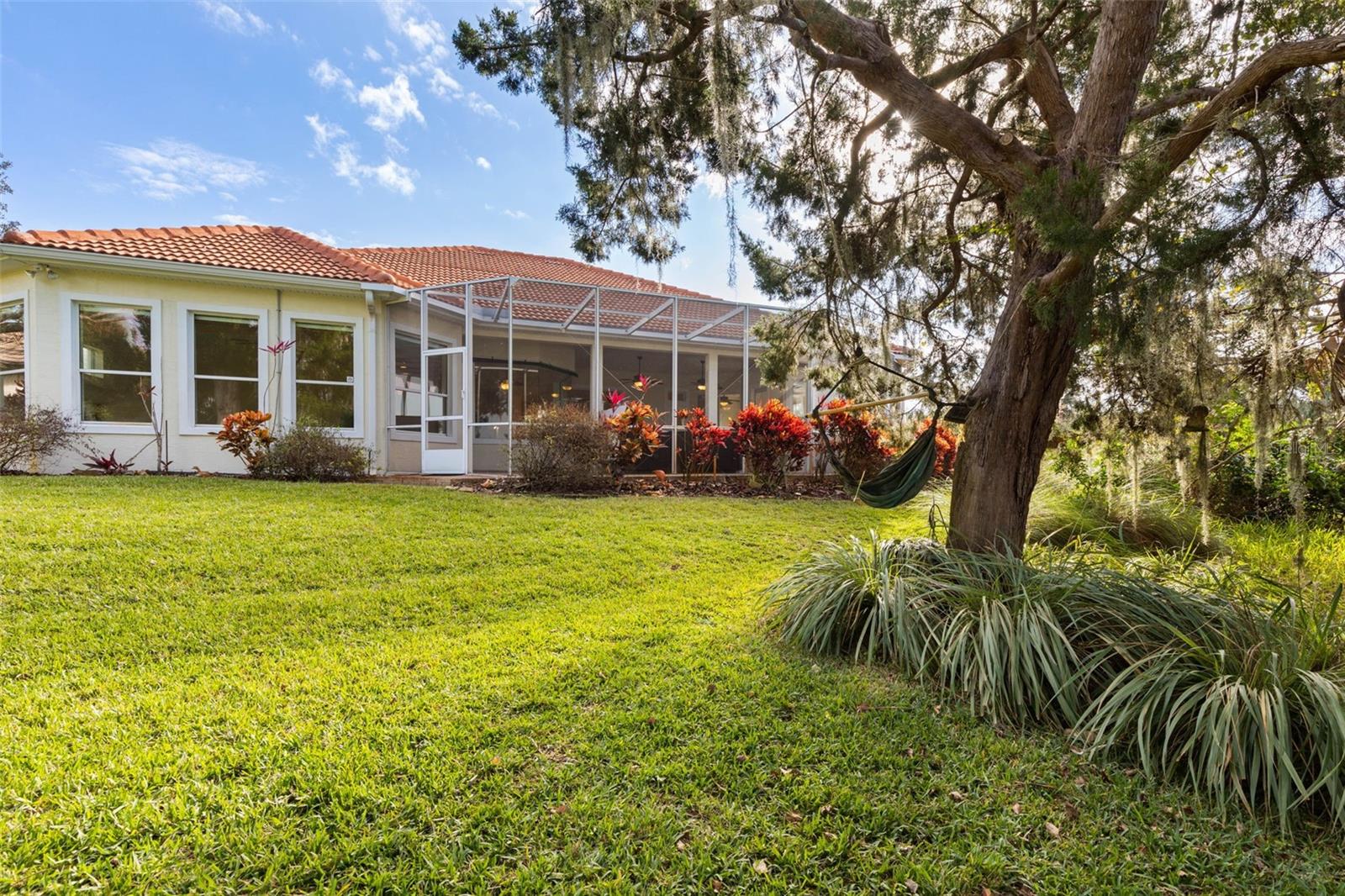 Image 70 of 98 For 10 Heron Drive