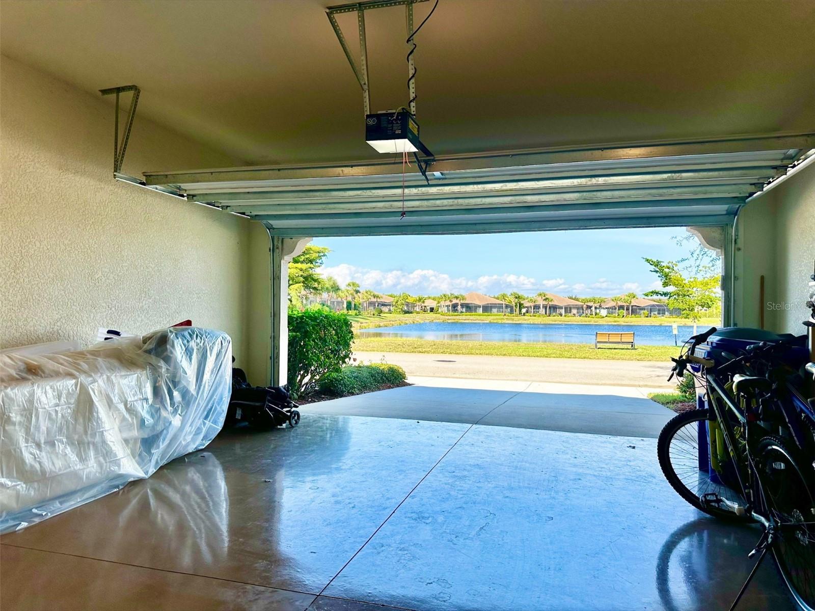 Image 30 of 35 For 10726 Cetrella Drive