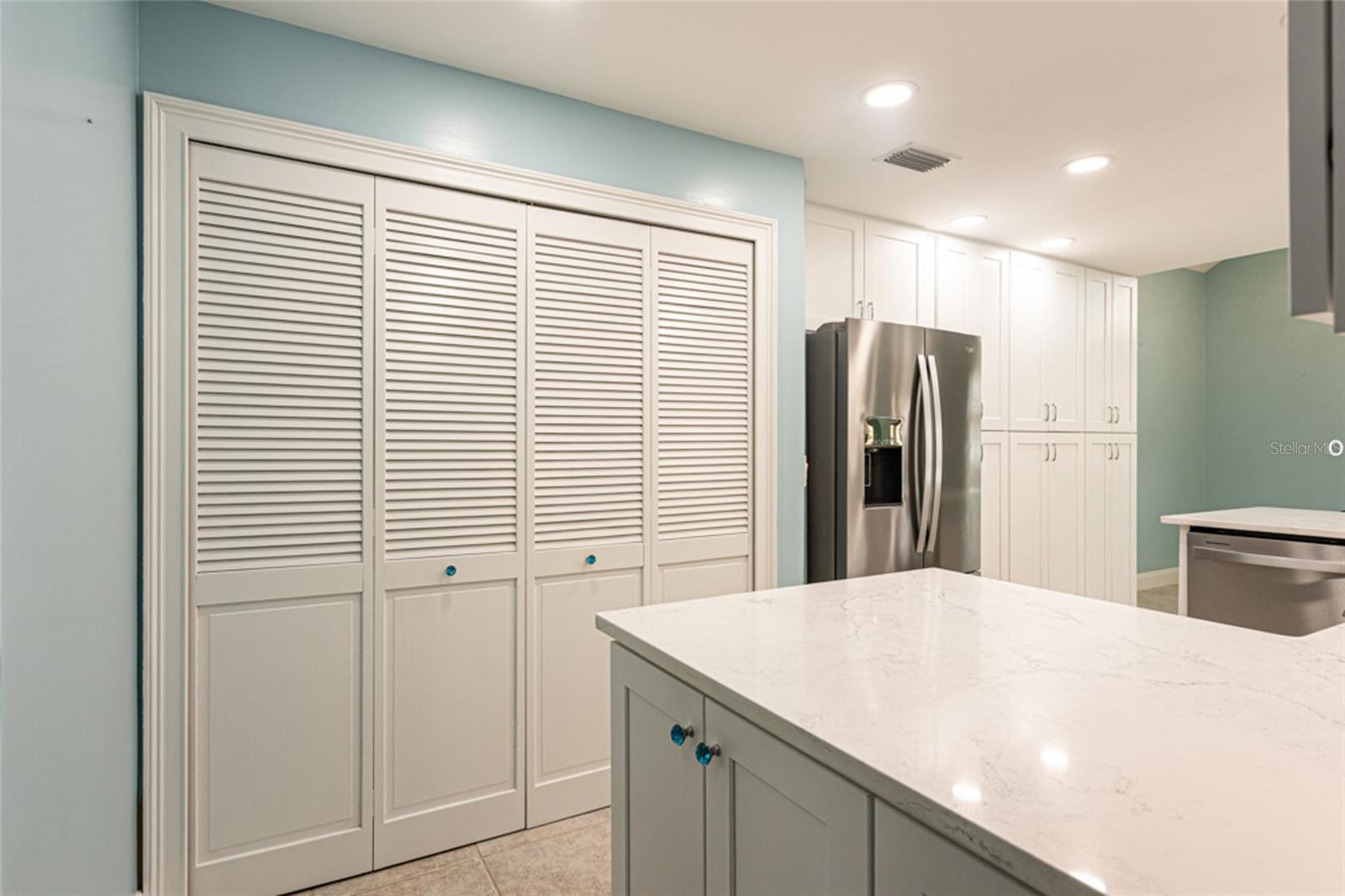 Image 8 of 53 For 50 Rivers Edge Lane