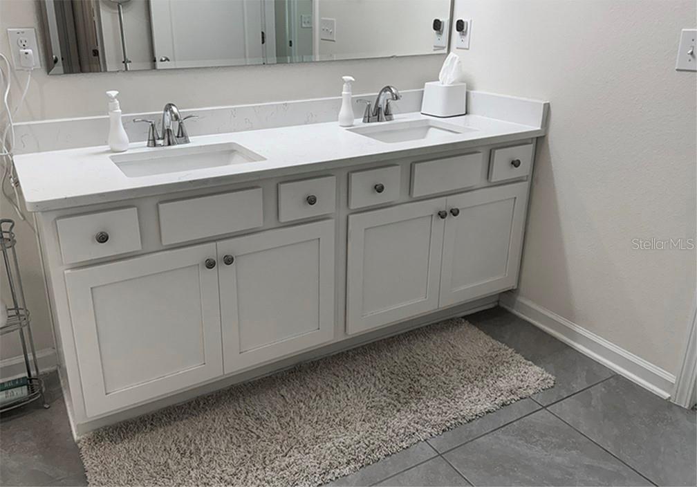 Image 7 of 18 For 97 Rivertown Road