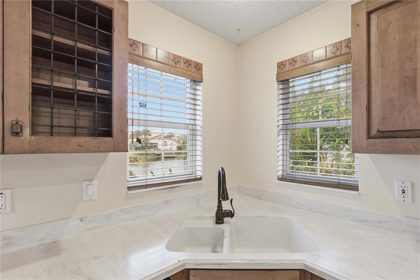 Image 21 of 61 For 81 San Juan Drive