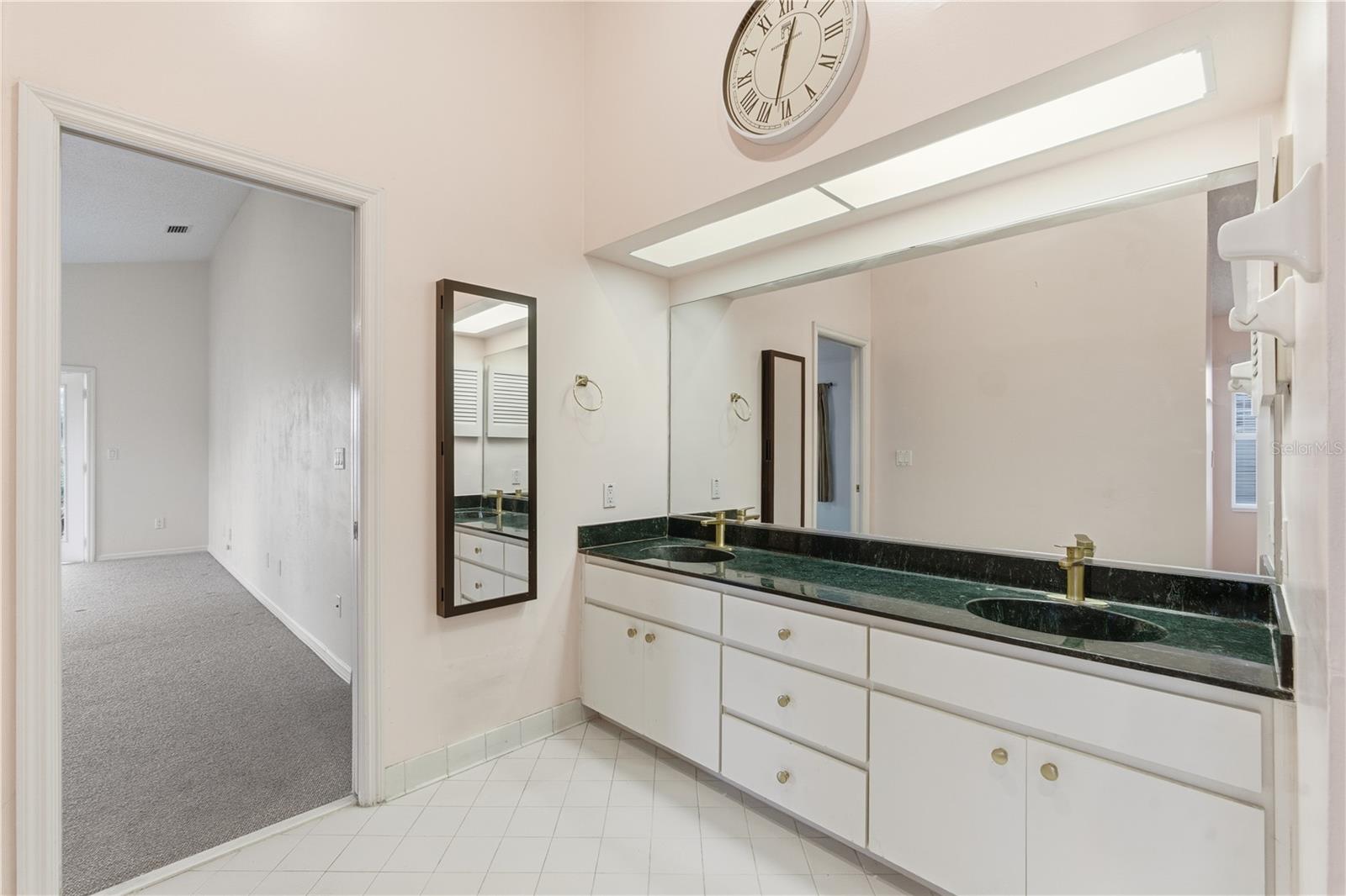 Image 28 of 61 For 81 San Juan Drive