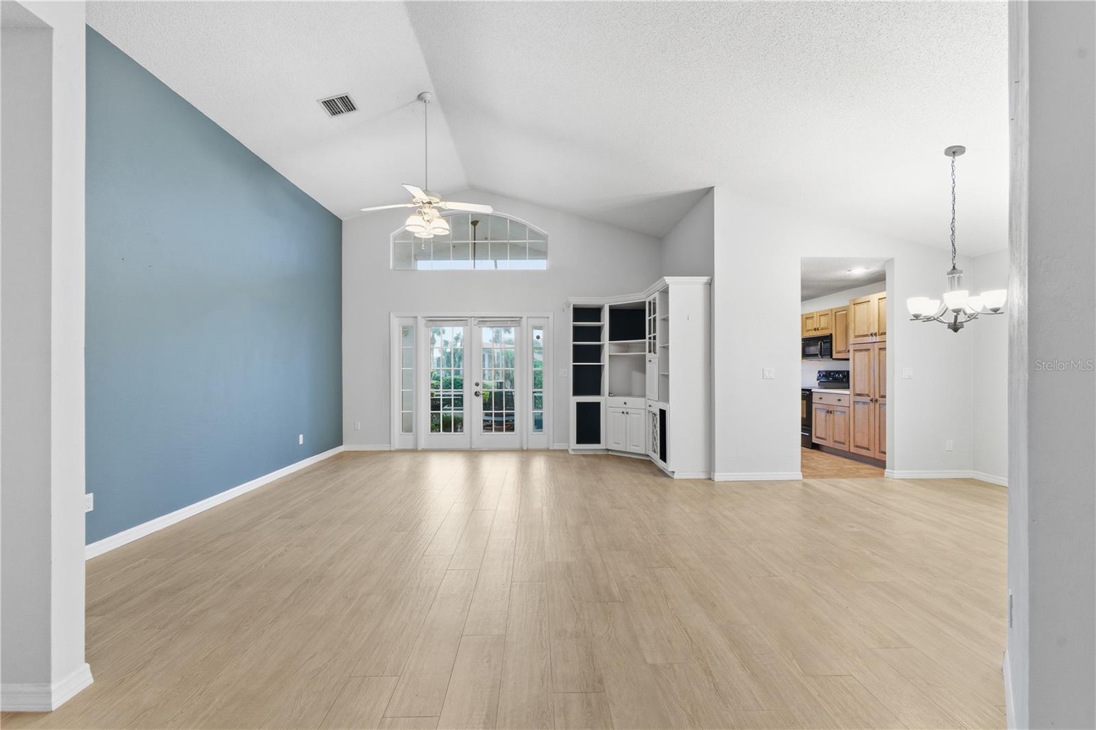 Image 7 of 61 For 81 San Juan Drive