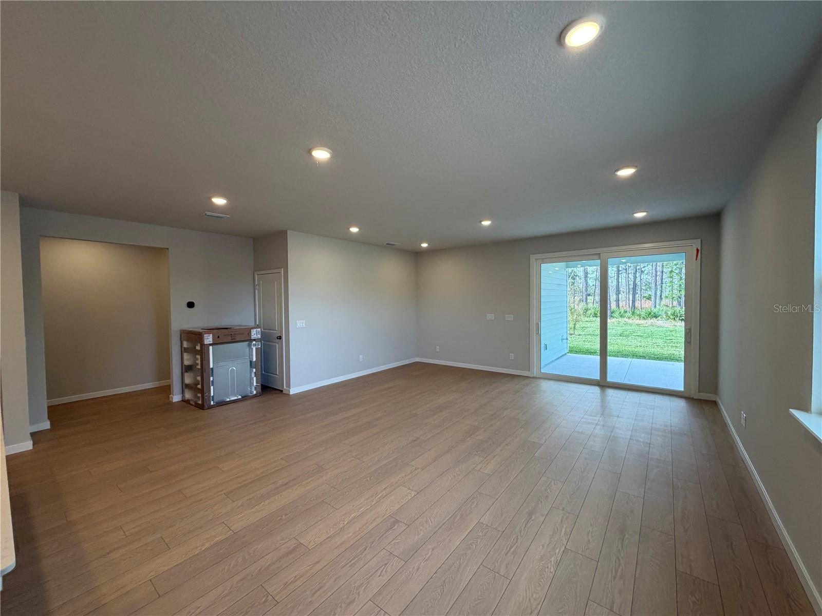 Image 14 of 34 For 31 Perseus Avenue