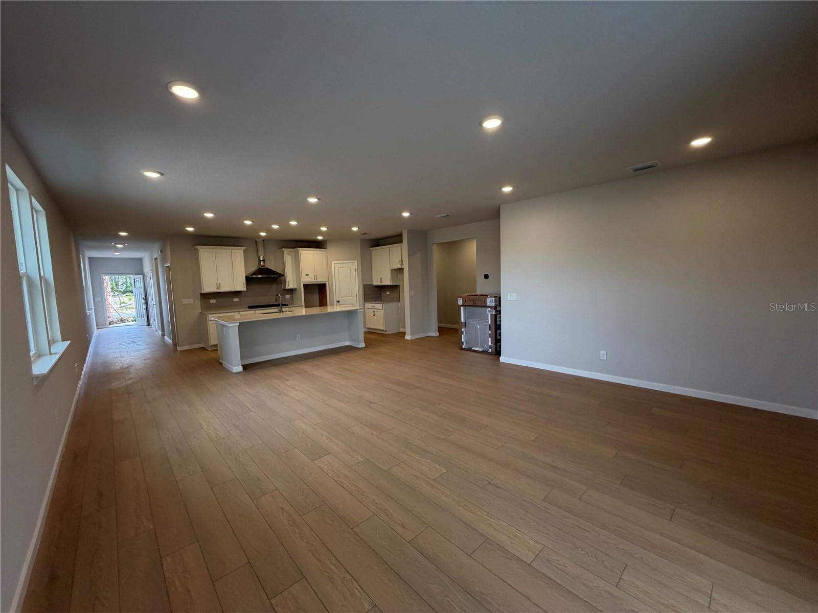 Image 15 of 34 For 31 Perseus Avenue