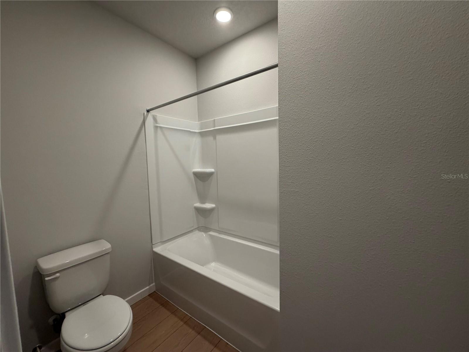 Image 20 of 34 For 31 Perseus Avenue