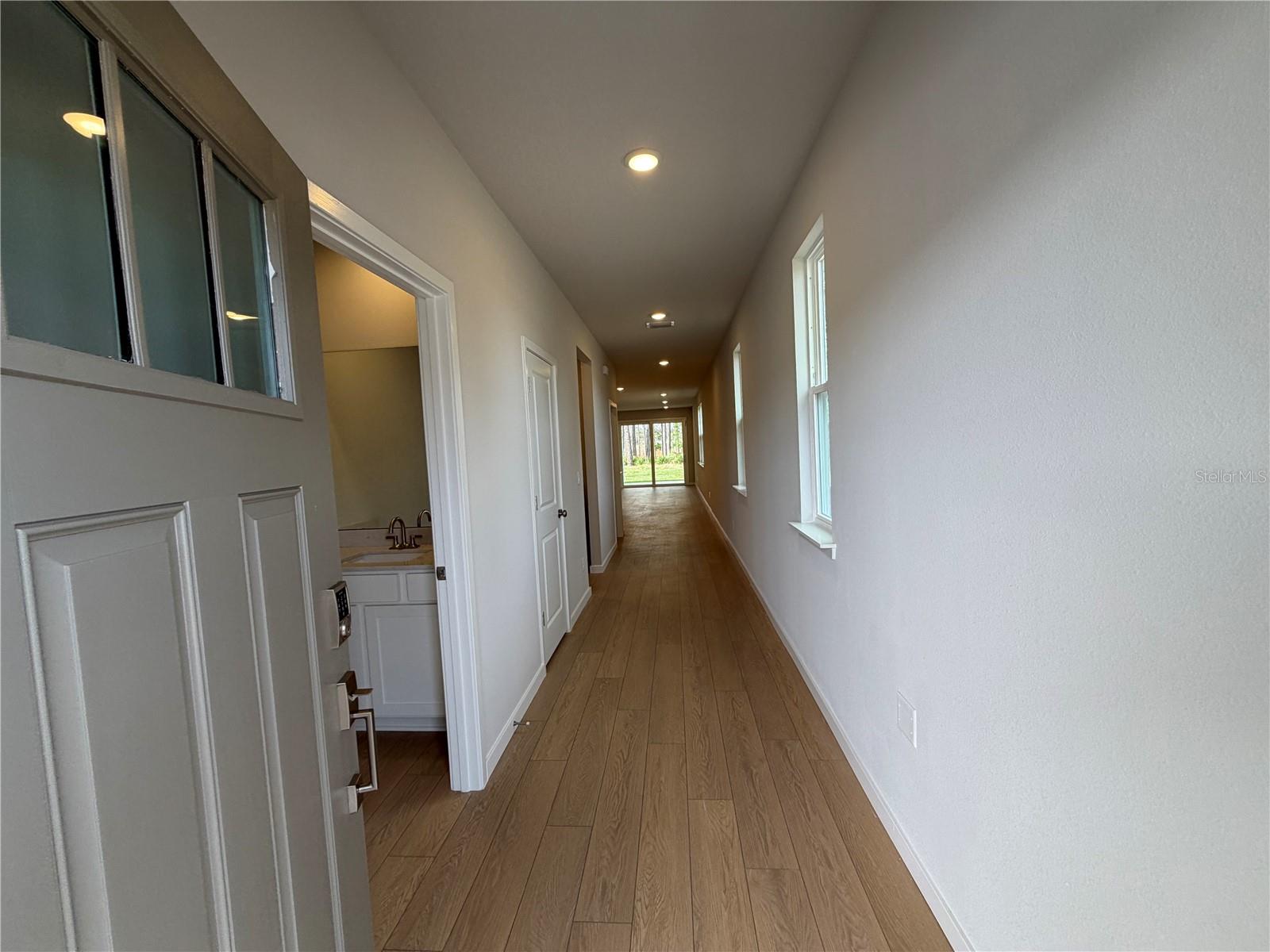 Image 7 of 34 For 31 Perseus Avenue