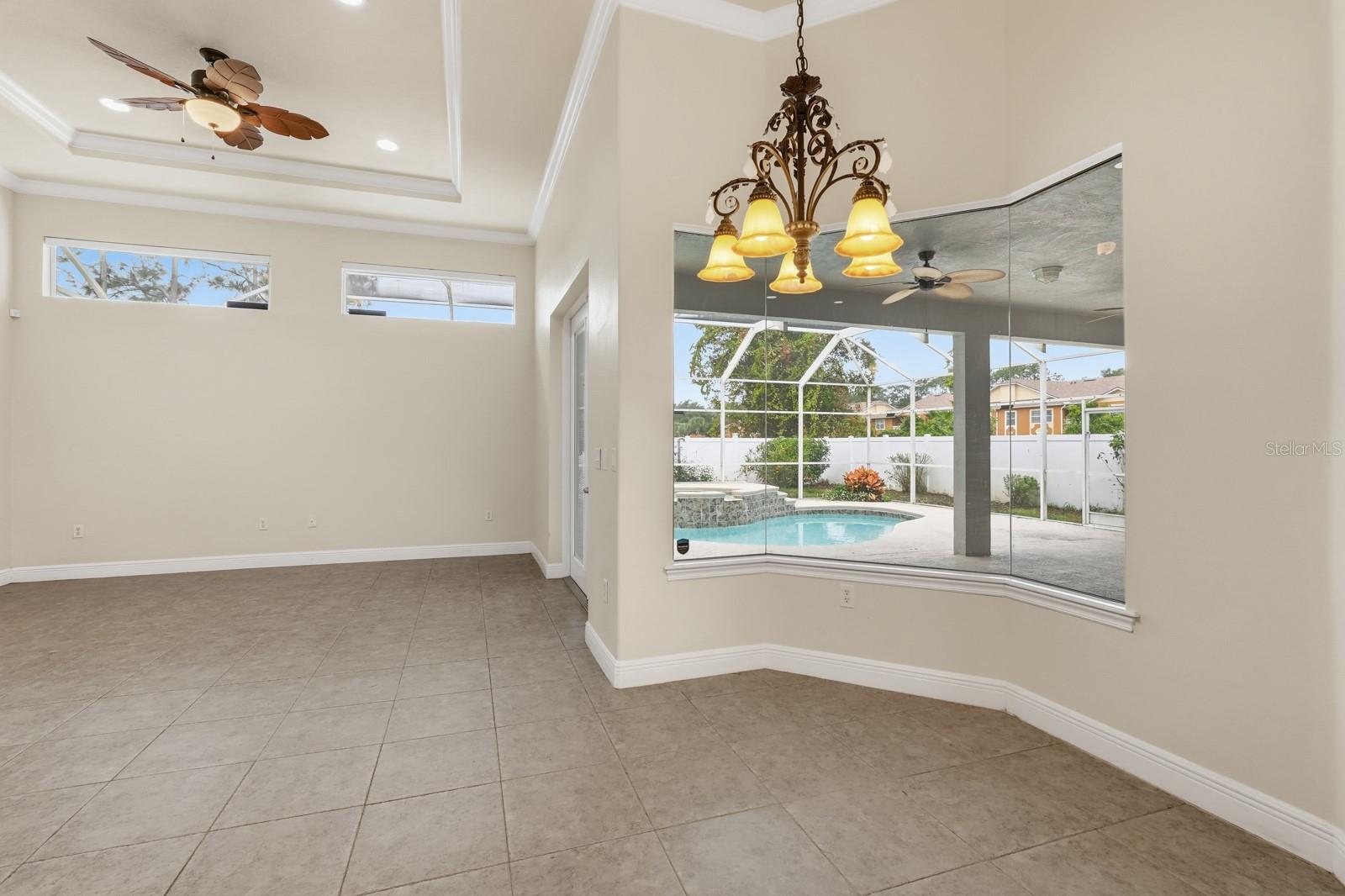 Image 17 of 58 For 14 Easterly Place