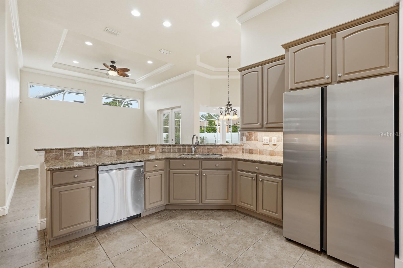 Image 22 of 58 For 14 Easterly Place