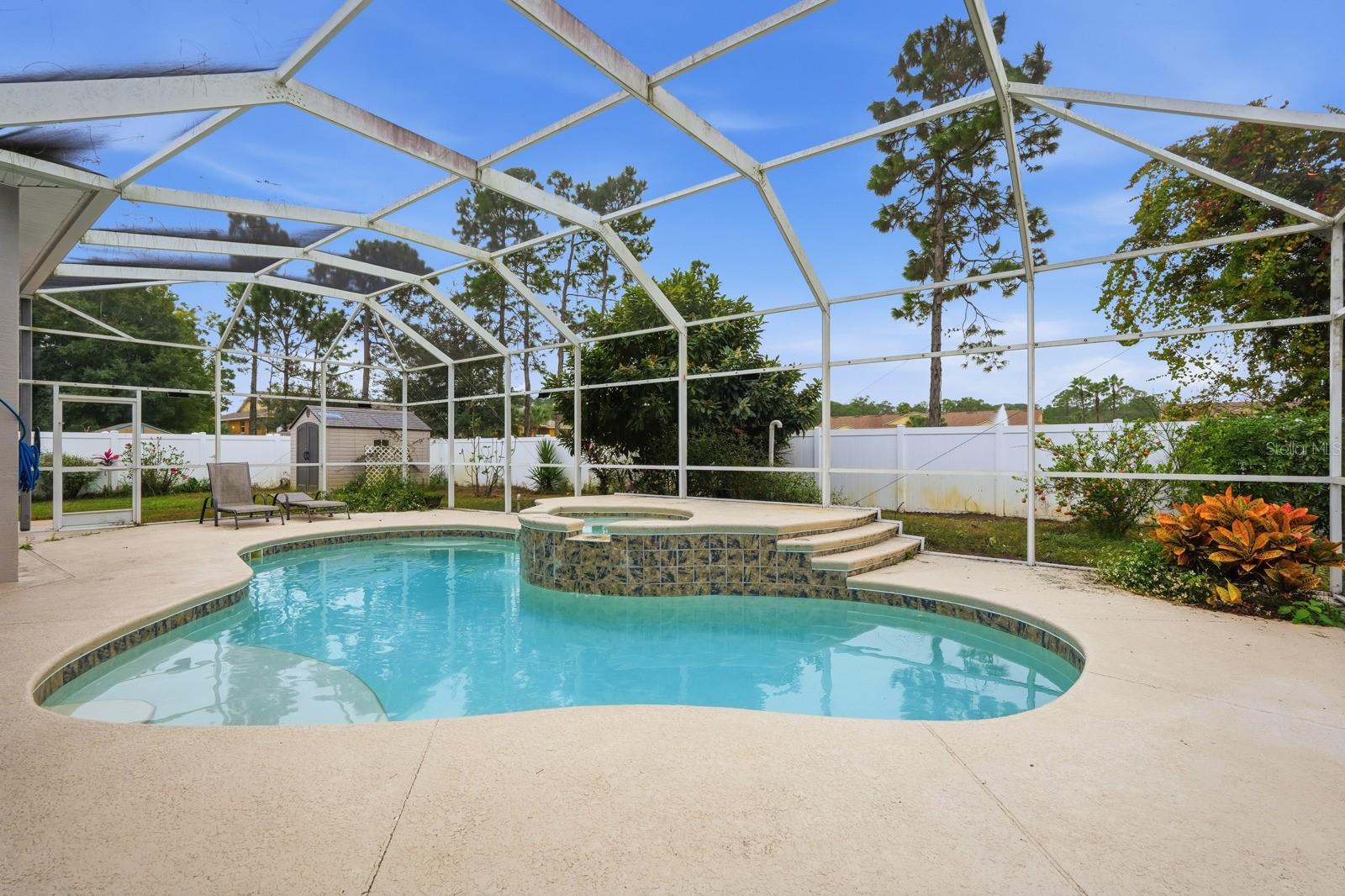 Image 46 of 58 For 14 Easterly Place