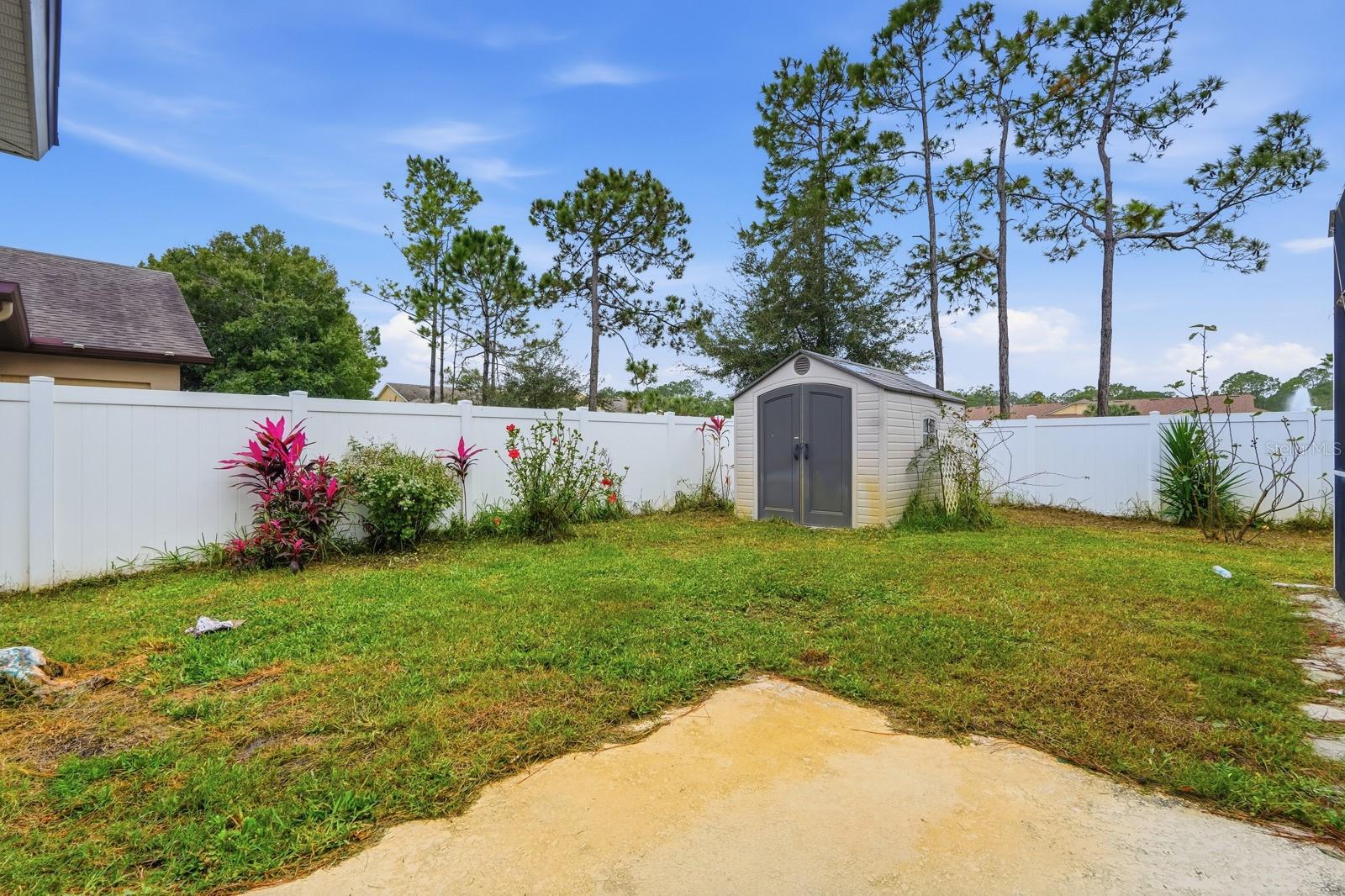 Image 48 of 58 For 14 Easterly Place