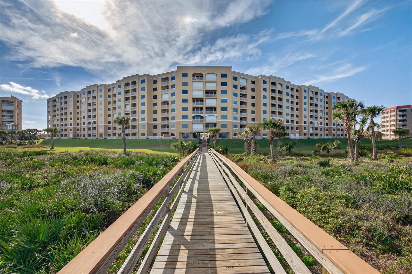 Image 2 of 84 For 80 Surfview Drive 505